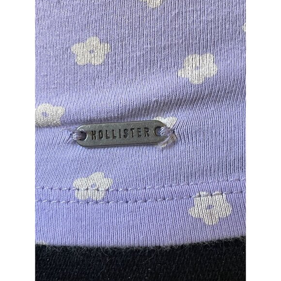 Hollister Must-Have top lavender floral v-neck adjustable straps daisy print - Picture 4 of 8